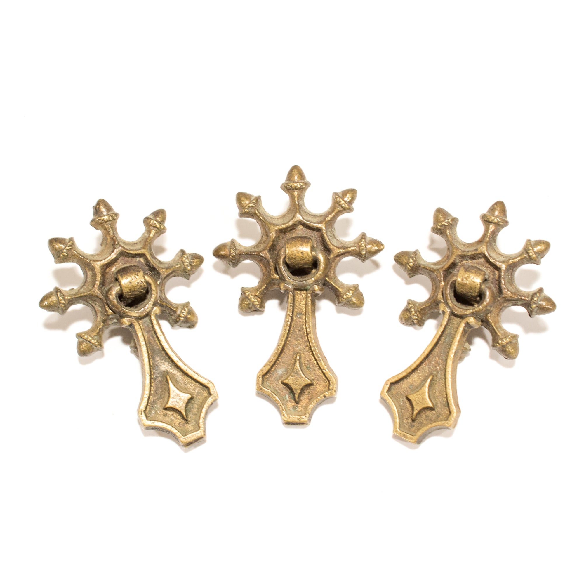 Transitional Victorian-Craftsman Acorn Star Drop Pulls