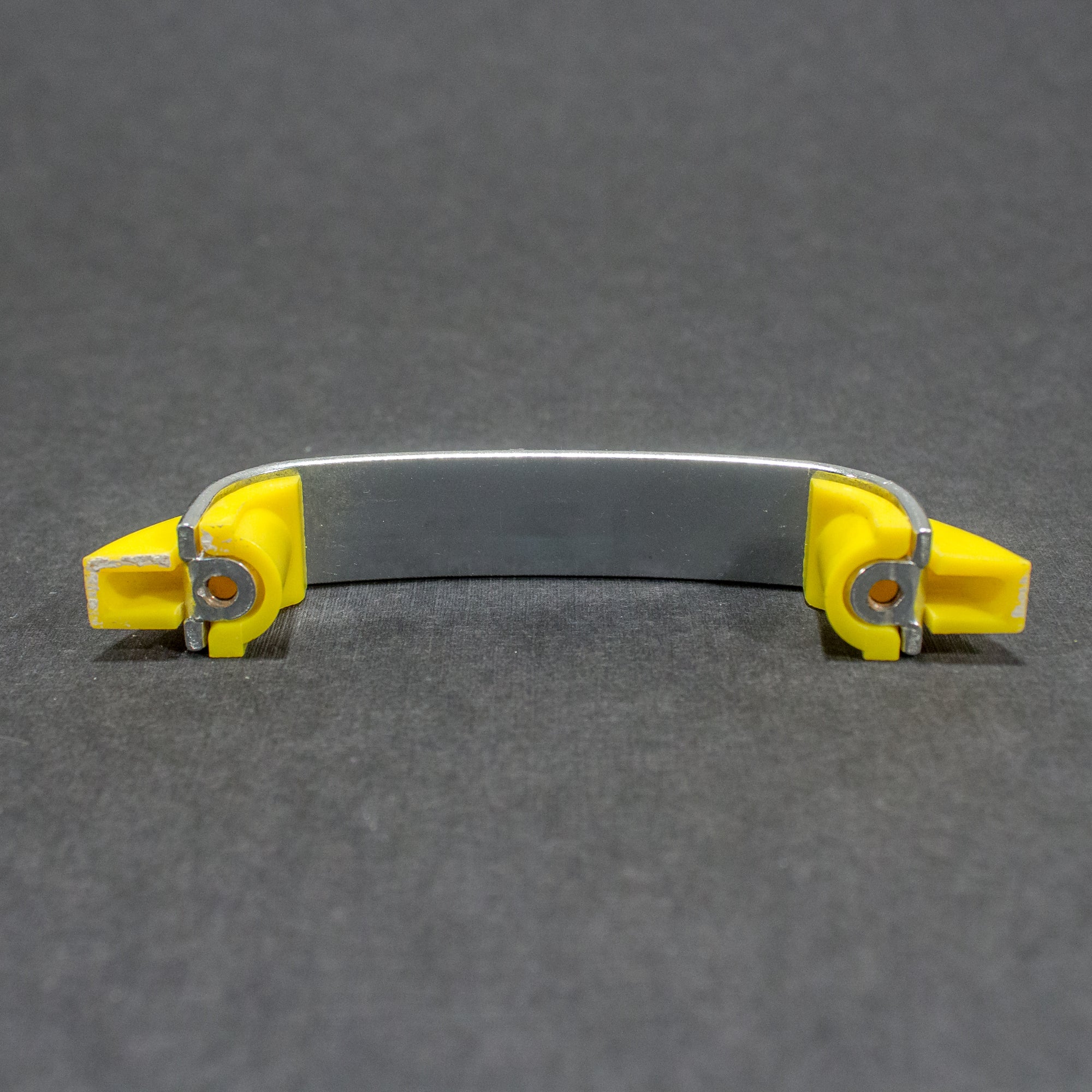 Deco Streamline Yellow Chrome Pulls