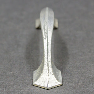 Streamlined Deco Cabinet Drawer Pulls