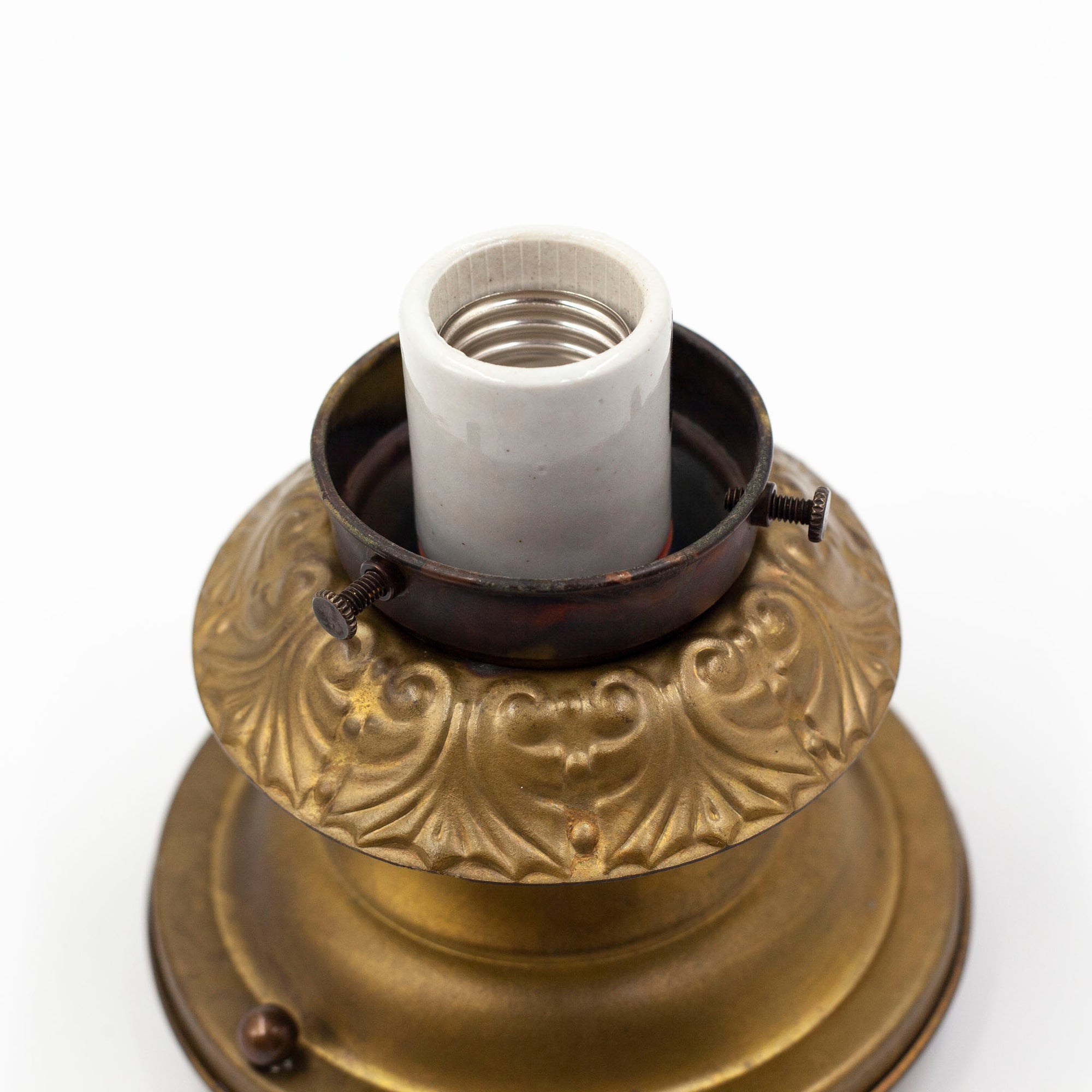 close up of a socket for a vintage fixture